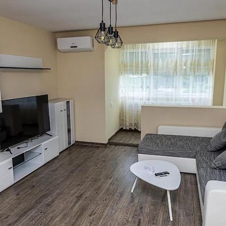 Iulian Apartment Braila Luaran gambar